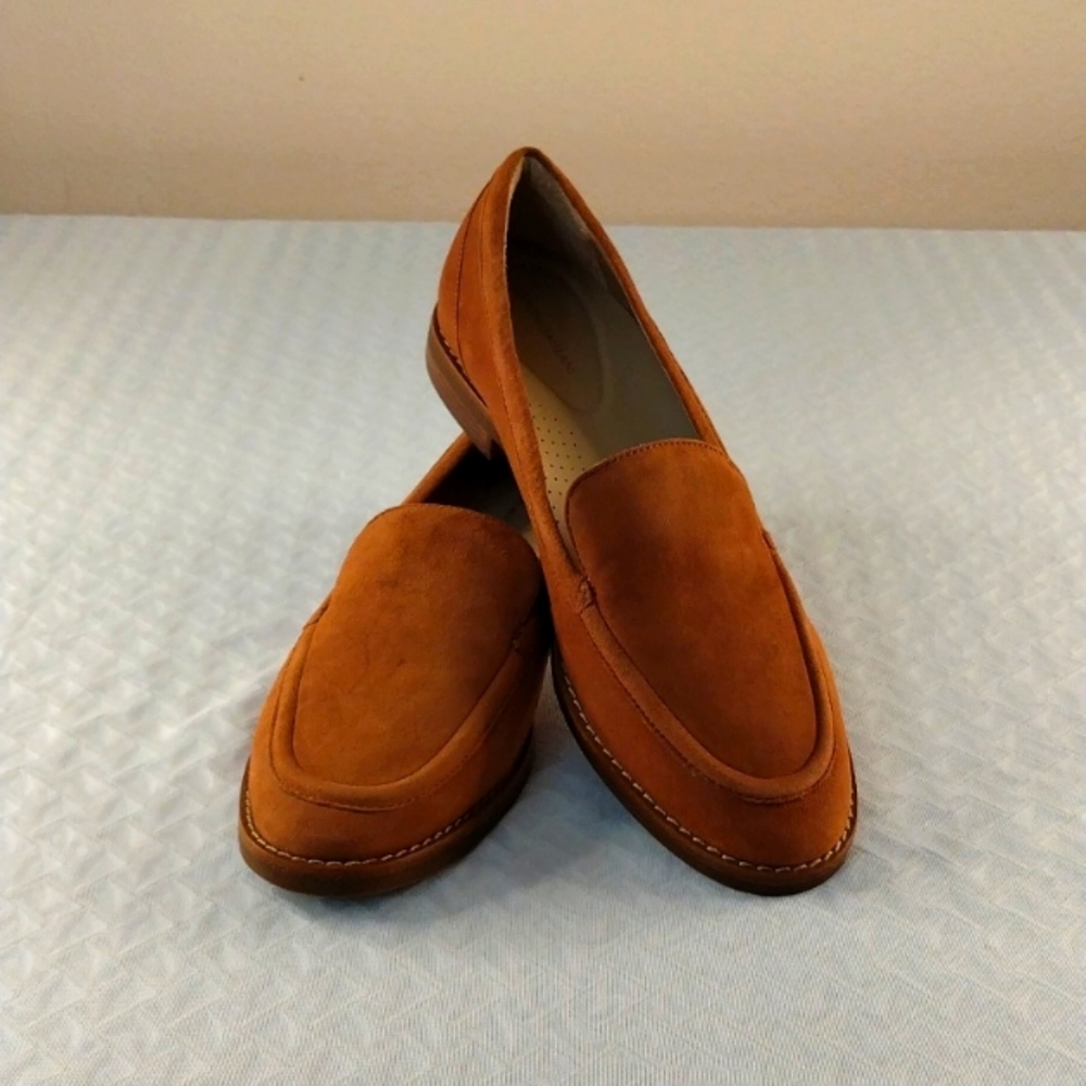 Antonio Melani woman's rust 8-1/2M Loafers.Leather suede flat loafer